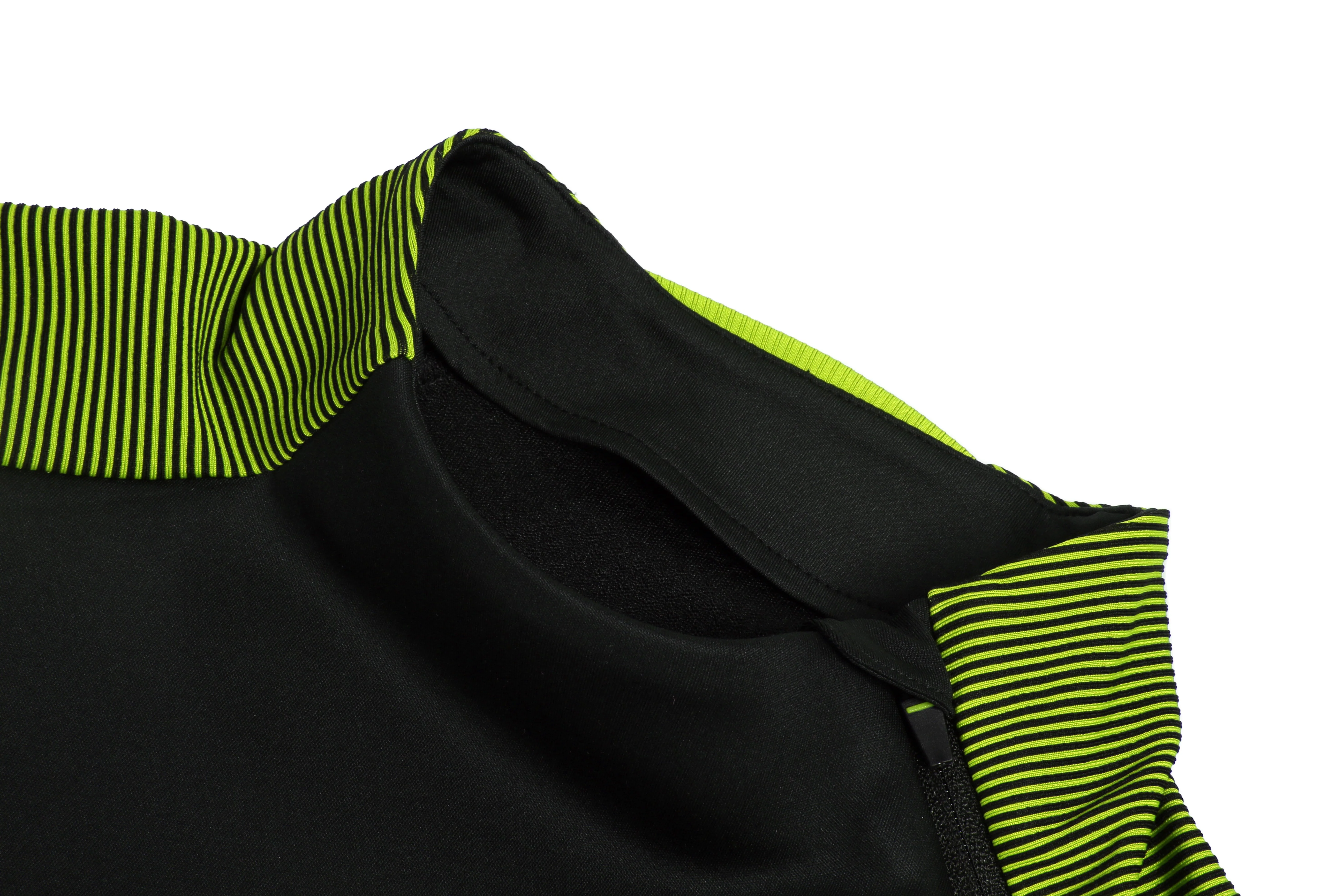 SUDADERA MONTES INFANTIL NEGRO - Image 2