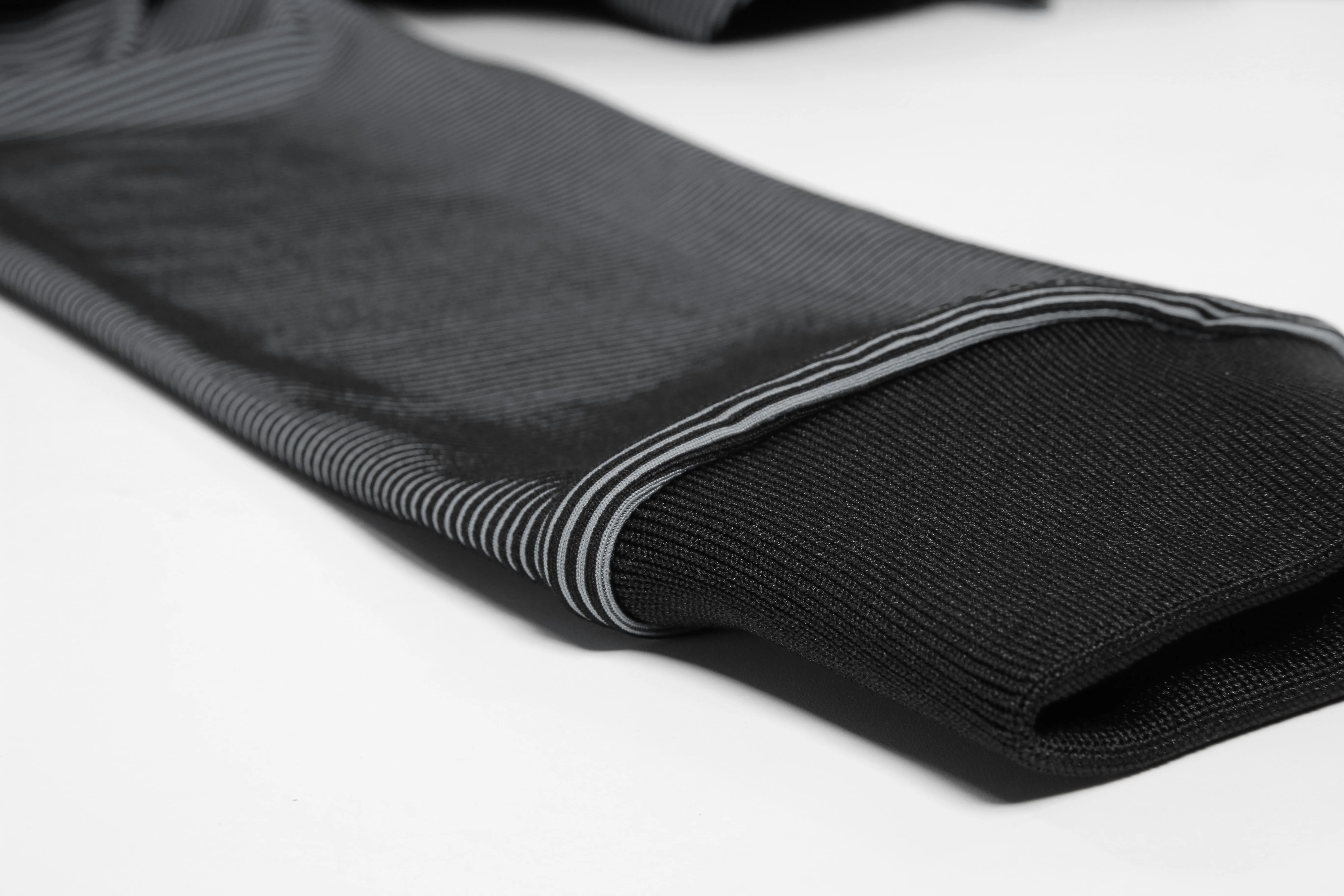 CHAQUETA DE CHÁNDAL MONTES NEGRO - Image 8