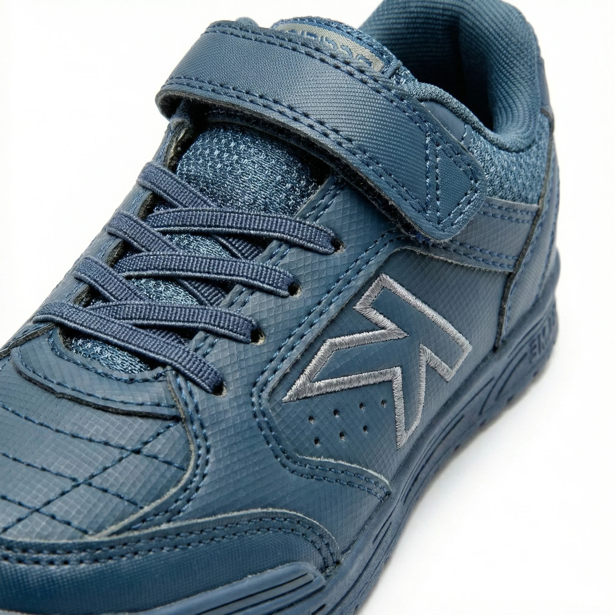 ZAPATILLAS DE NIÑO PRECISION BTS ELASTIC MARINO - Image 4
