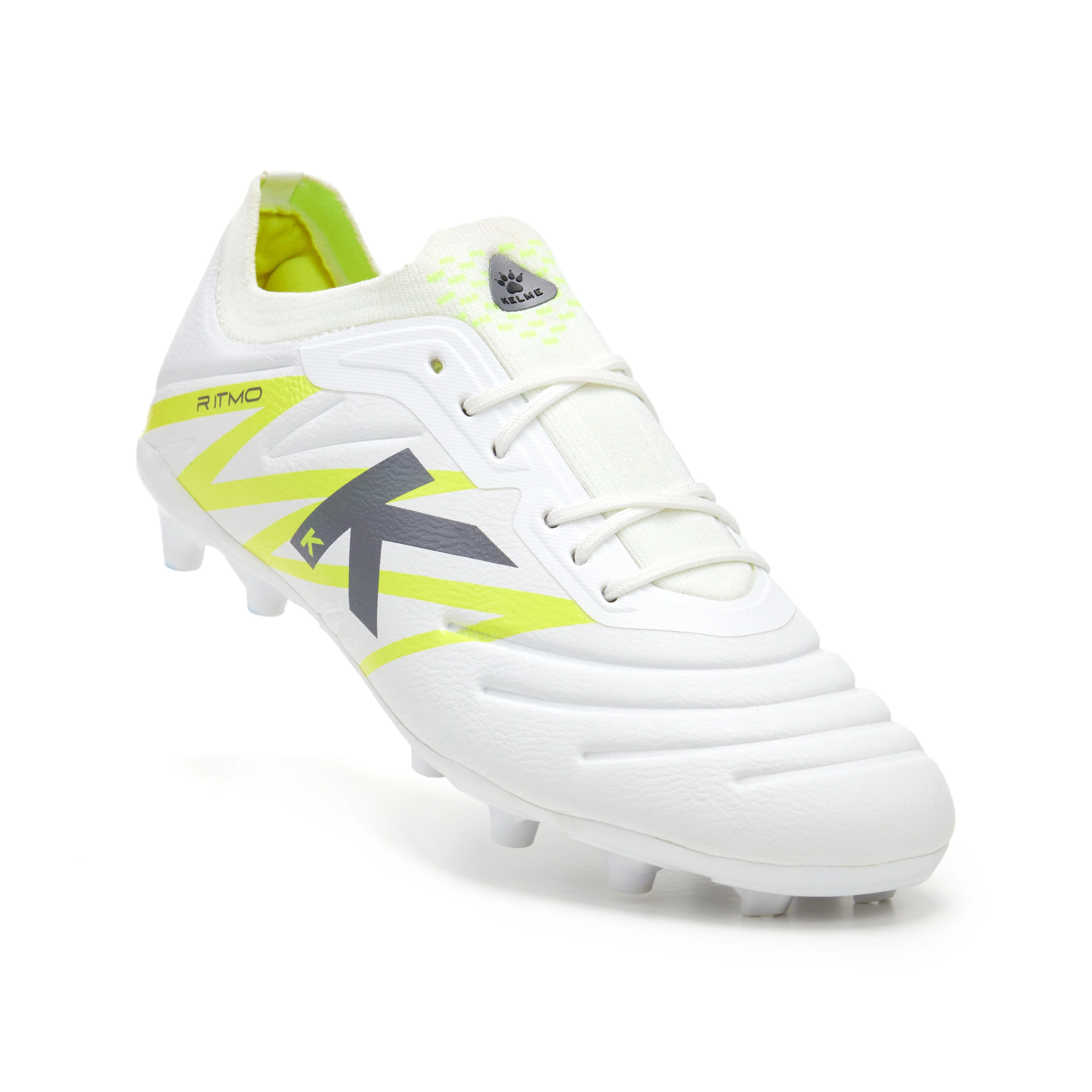 BOTAS DE FÚTBOL RITMO MG BLANCO - Image 2